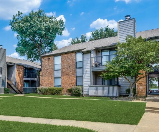 the apartment complex at The Falltree Apartments